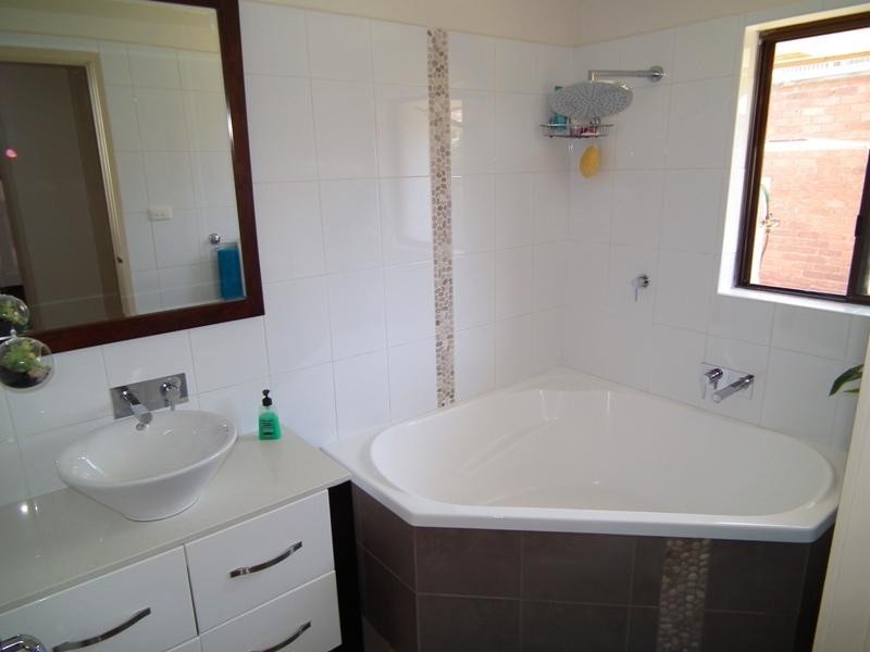 2/6 Goulburn Street, Nagambie VIC 3608