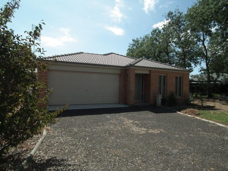 7 Planck Street, Avenel VIC 3664