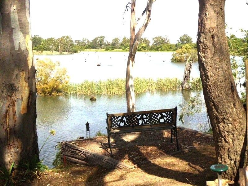 44 McLeod Street, Kirwans Bridge VIC 3608