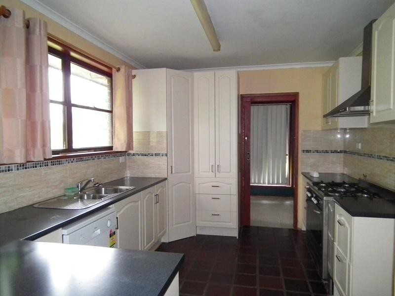 8 Longwood Road, Avenel VIC 3664