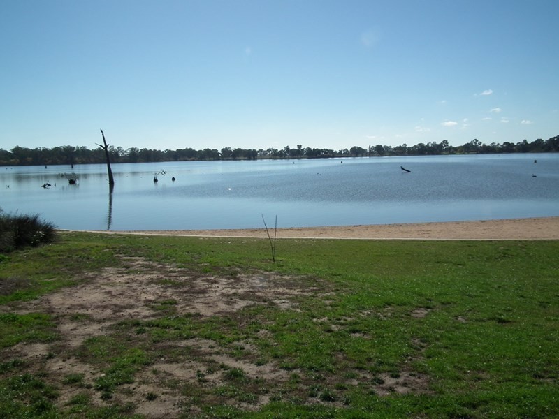 33 (Lot 517) Lakeside Drive, Nagambie VIC 3608