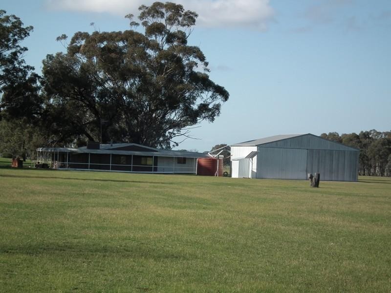 1494 Graytown-Rushworth Road, Whroo VIC 3612