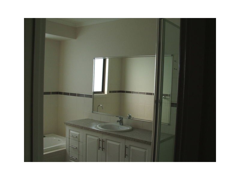 2/21-23 Summit Road, Frankston South VIC 3199