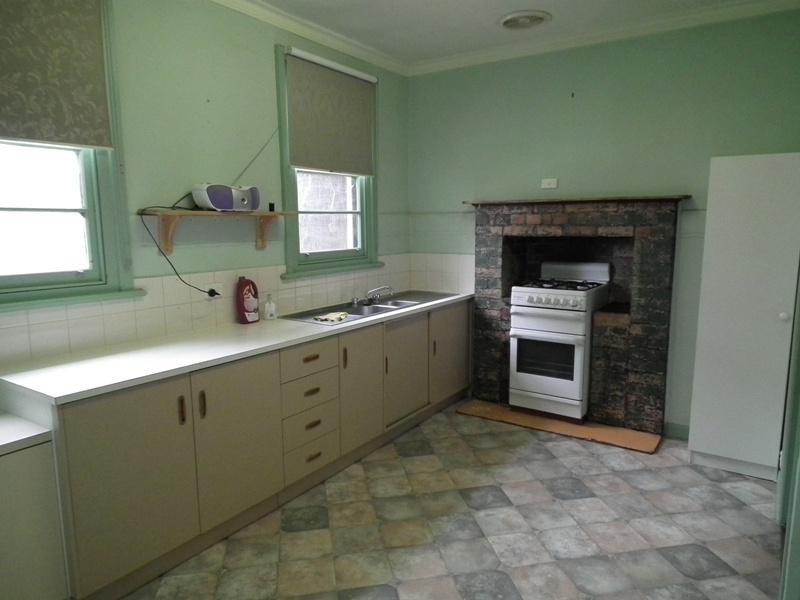 9 Watson Street, Avenel VIC 3664