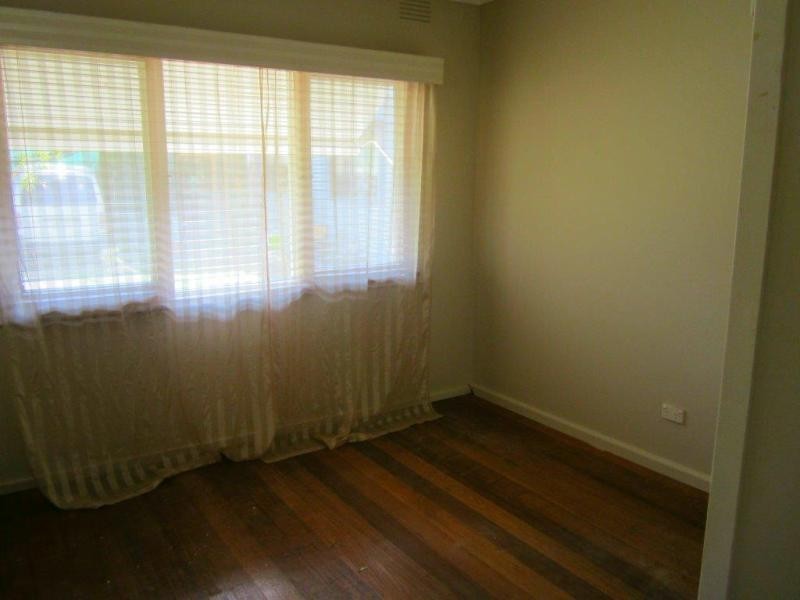 36 Mcleod Street, Kirwans Bridge VIC 3608