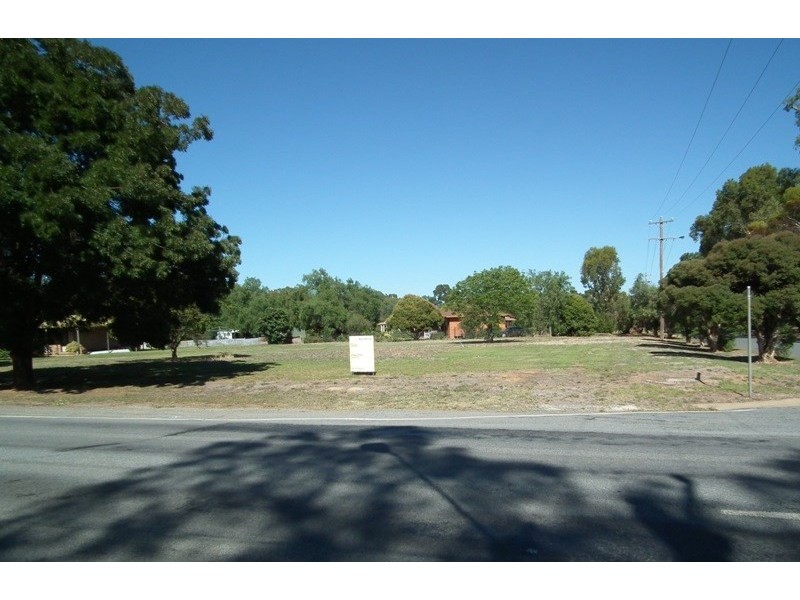 100 River Road, Murchison VIC 3610