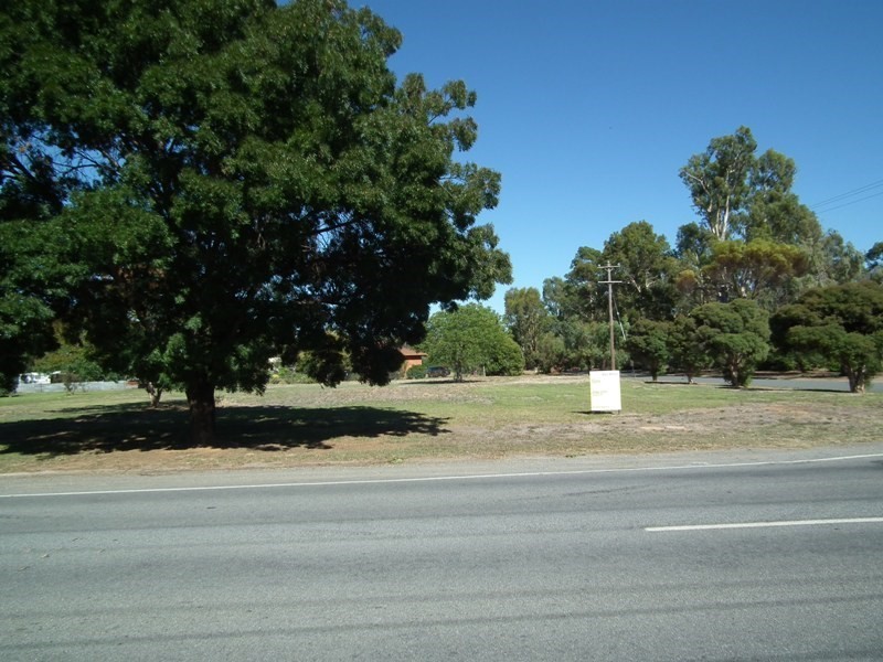 100 River Road, Murchison VIC 3610