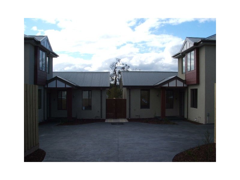 21-23 Summit Road, Frankston South VIC 3199