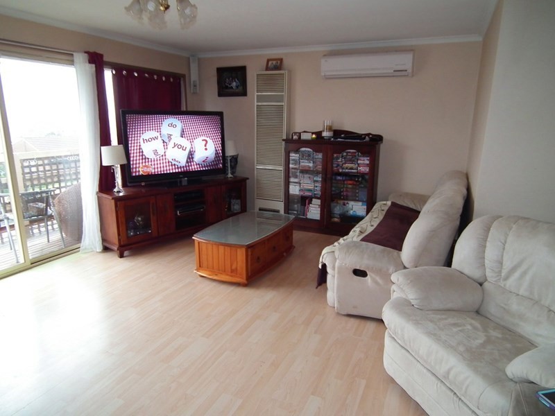 34 Monash Drive, Seymour VIC 3660