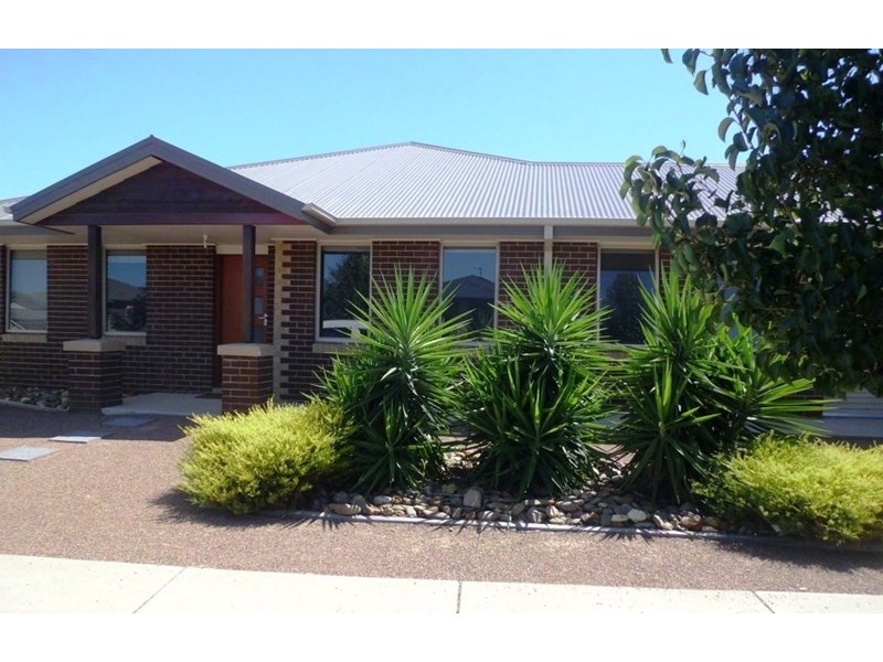 1/12 Lotus Court, Nagambie VIC 3608