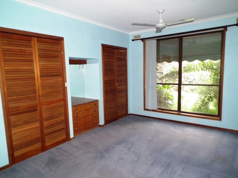 8 Longwood Road, Avenel VIC 3664