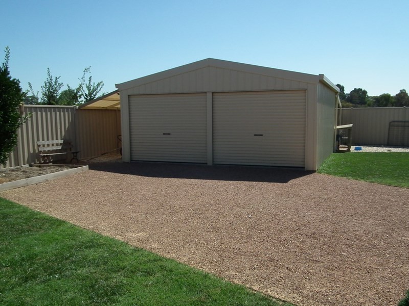 8 Tarquin Place, Nagambie VIC 3608