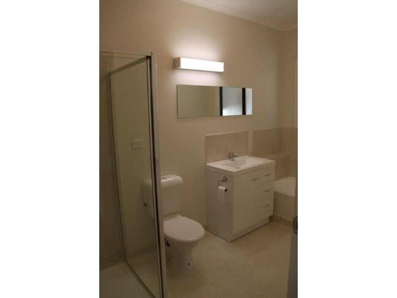 10 Pinniger Street, Avenel VIC 3664