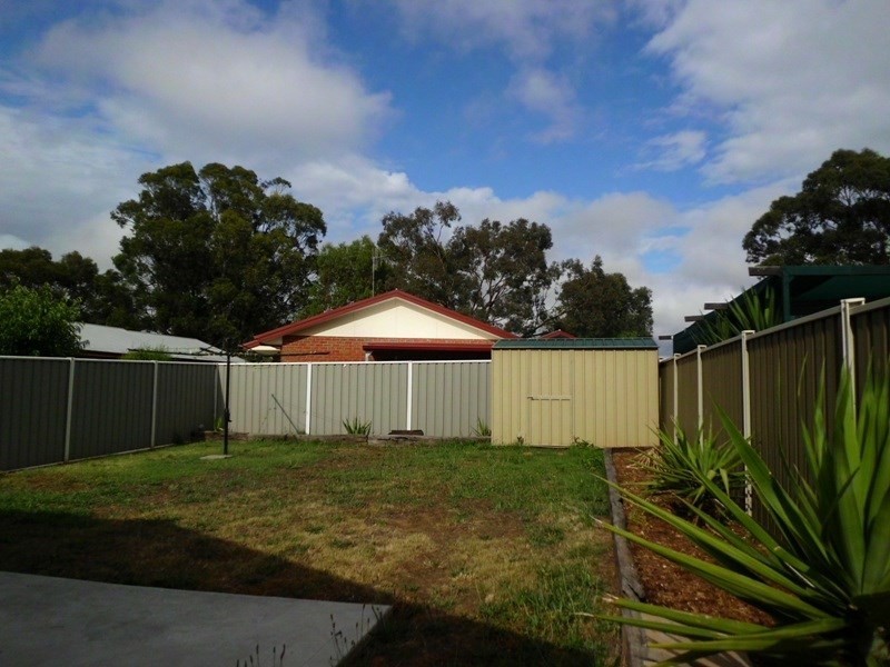 1/10 McGregor Avenue, Nagambie VIC 3608