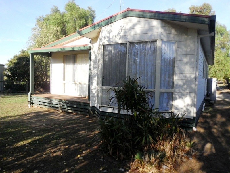 2 Hughes Street, Avenel VIC 3664