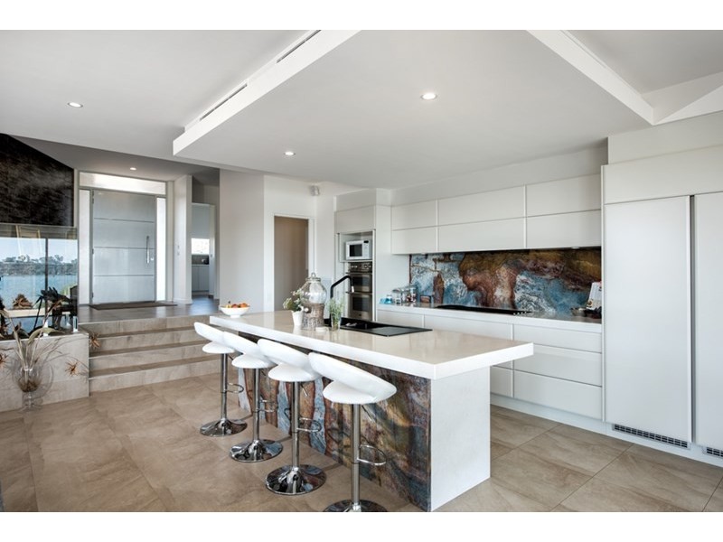 16 Lakeside Drive, Nagambie VIC 3608