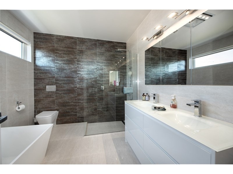 16 Lakeside Drive, Nagambie VIC 3608