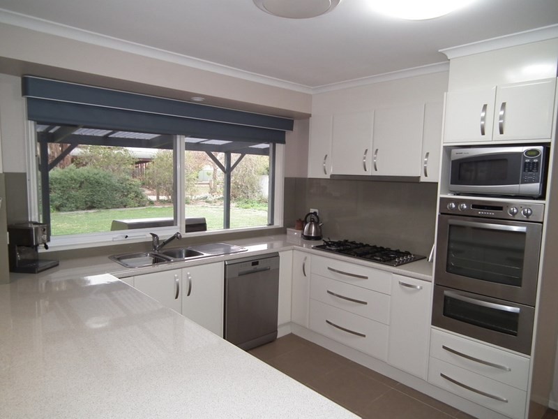 32 McGregor Avenue, Nagambie VIC 3608