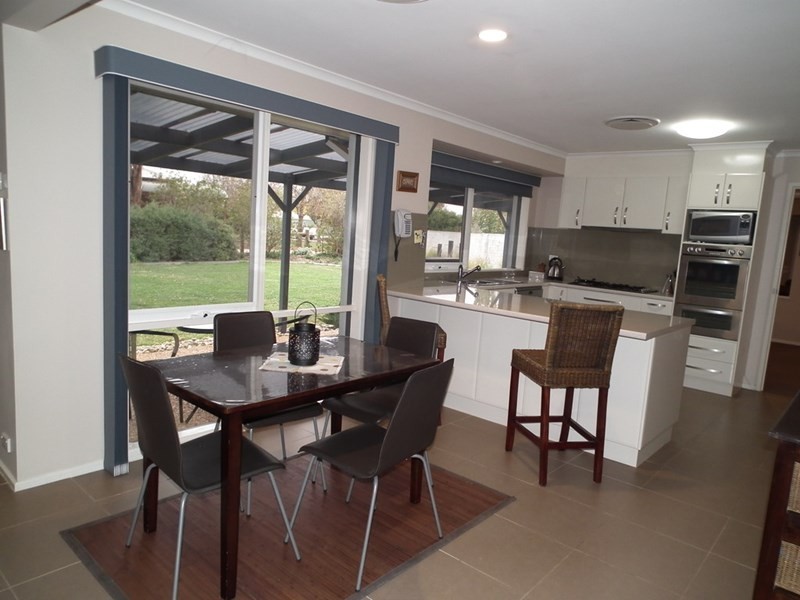 32 McGregor Avenue, Nagambie VIC 3608