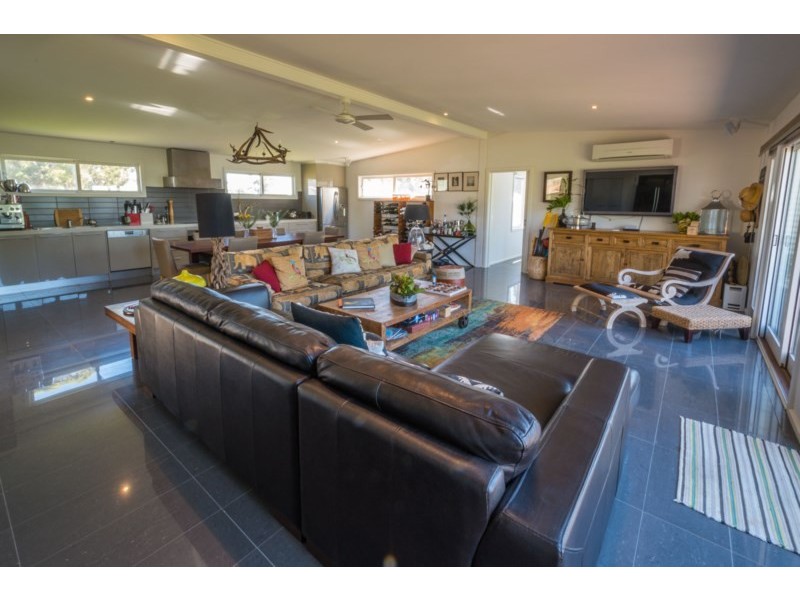 207 Goulburn Weir Road, Nagambie VIC 3608