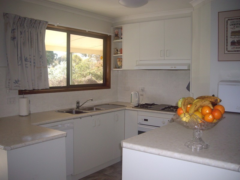 2 Gillam Road, Murchison VIC 3610