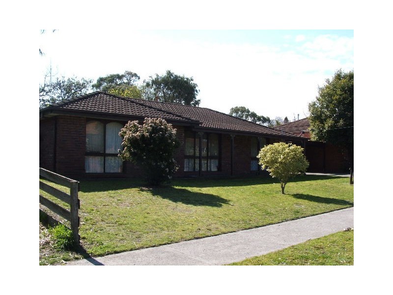 17 Sandpiper Place, Frankston VIC 3199