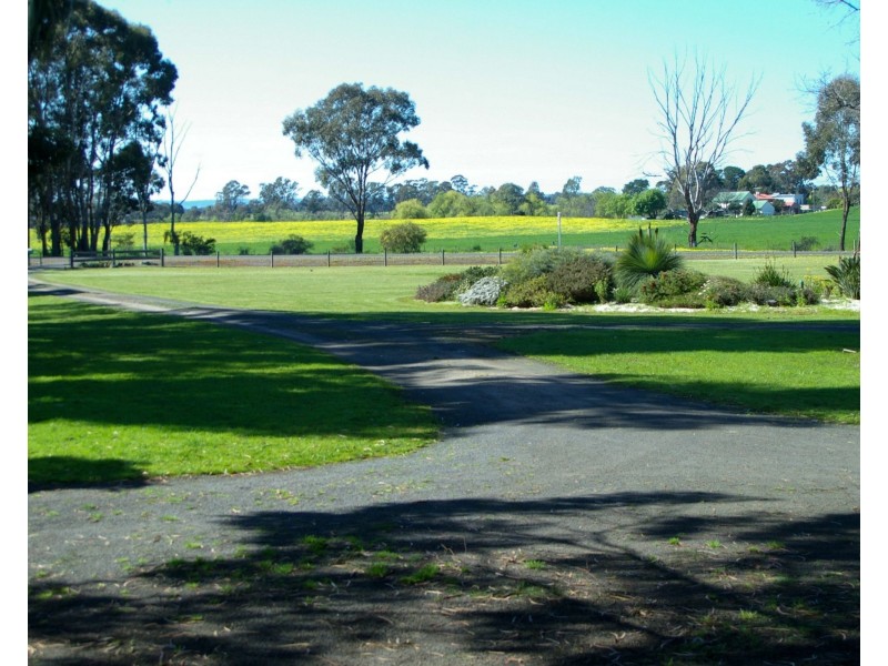 31 Goulburn Weir – Murchison Road, Kirwans Bridge VIC 3608