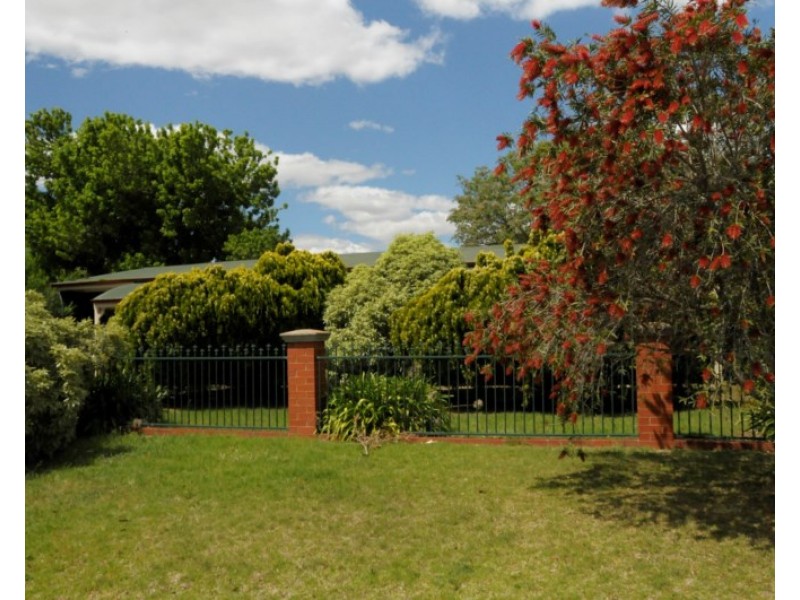 10 Robinson Street, Nagambie VIC 3608