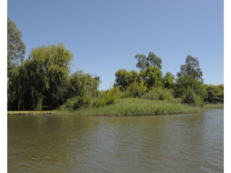 18 Grandview Road, Kirwans Bridge VIC 3608