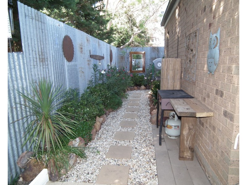 4/1-3 Racecourse Road, Nagambie VIC 3608