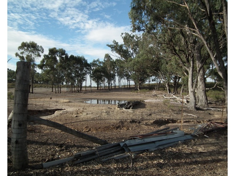 419 Buffalo Swamp Road, Whroo VIC 3612