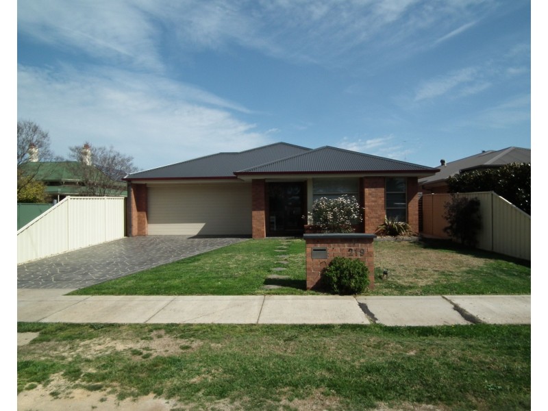 219 High Street, Nagambie VIC 3608