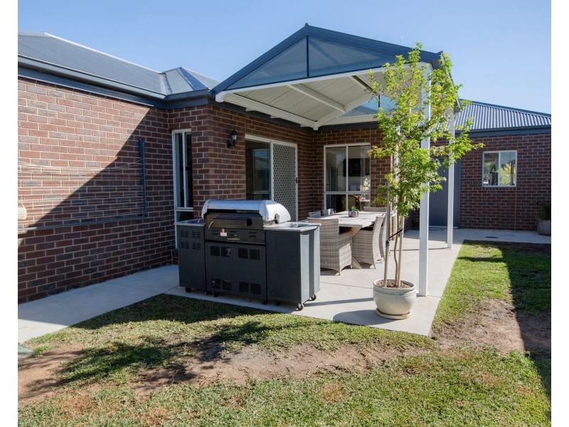 25 1-3 Racecourse Road, Nagambie VIC 3608