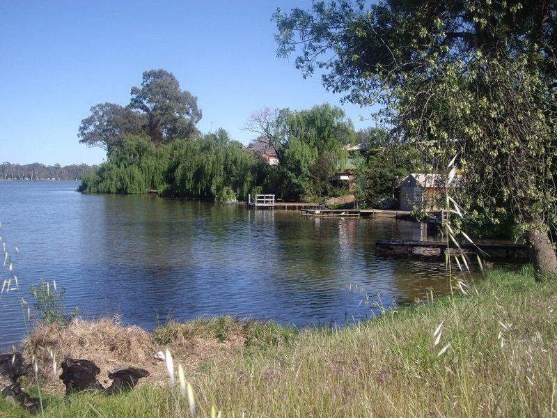 17 Young Street, Nagambie VIC 3608