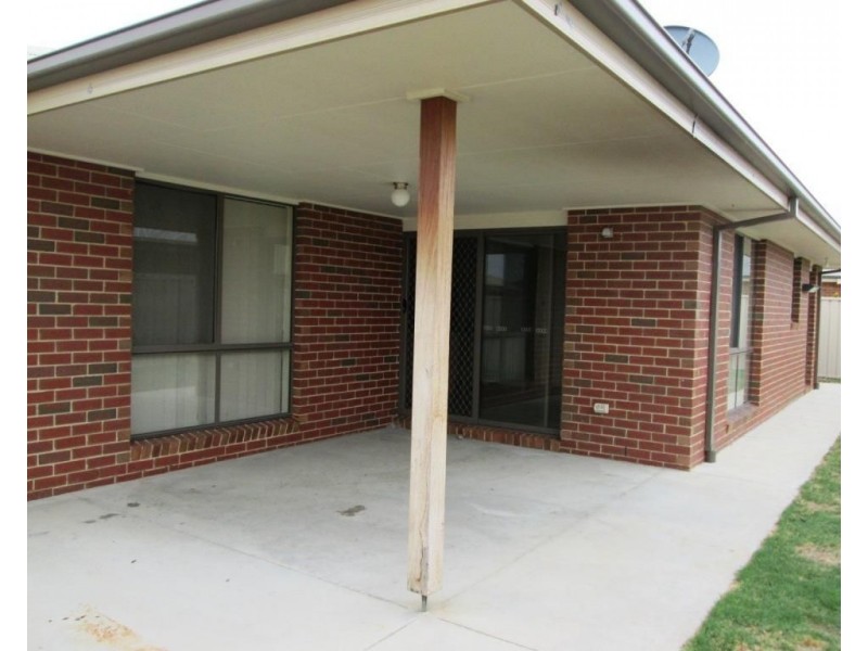 1/14 Lotus Court, Nagambie VIC 3608