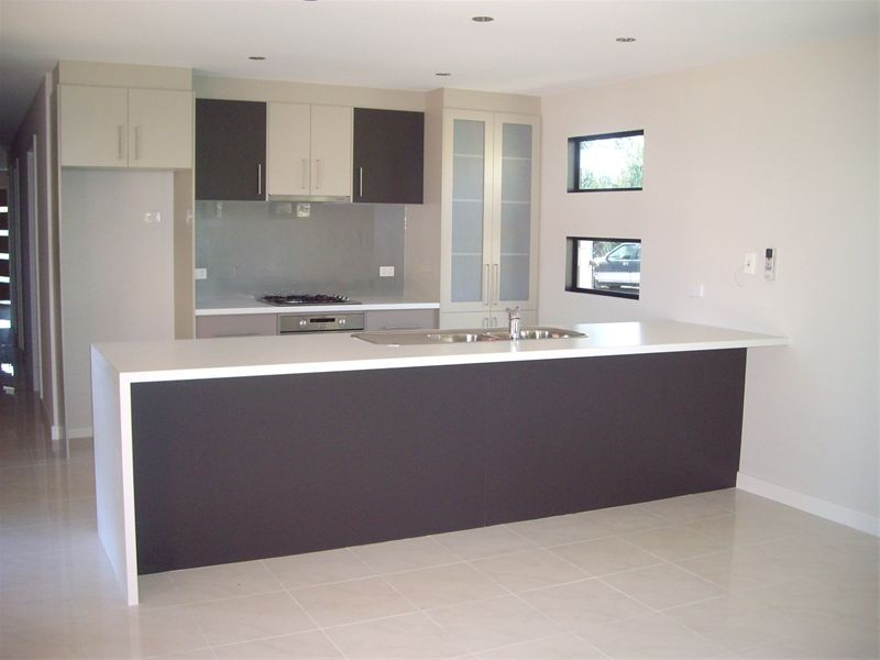 16 Anderson Street, Avenel VIC 3664