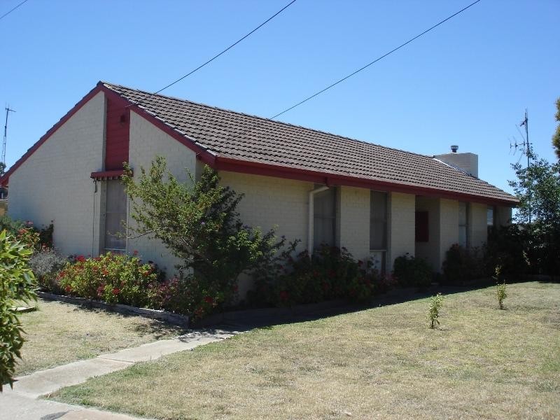 12 Centenary Crescent, Nagambie VIC 3608