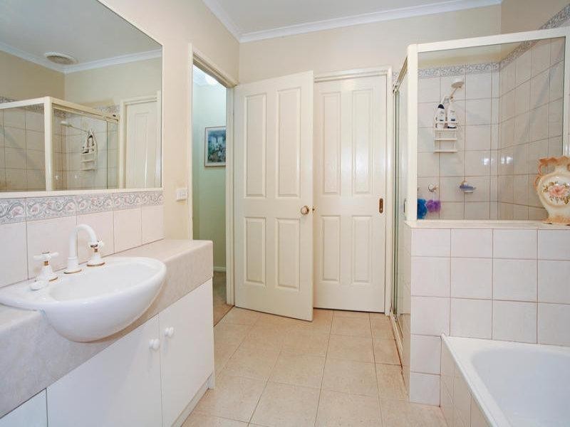 4/69 Ferguson Road, Leopold VIC 3224