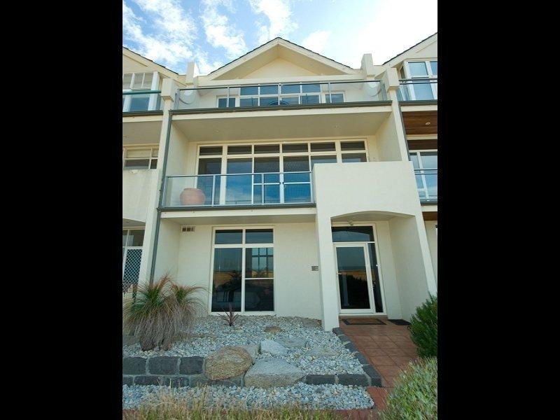 9 Hoffman Terrace, Williamstown VIC 3016