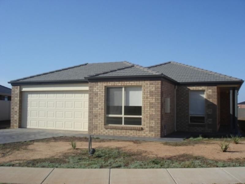 4 Tarquin Place, Nagambie VIC 3608