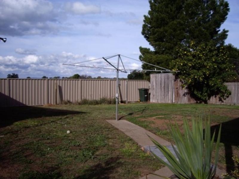 4 Centenary Crescent, Nagambie VIC 3608