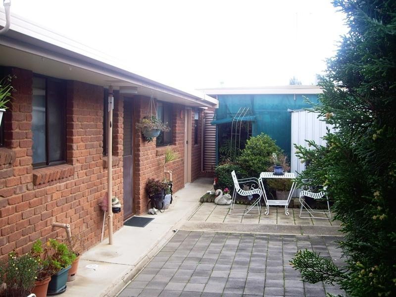 2/6 Goulburn Street, Nagambie VIC 3608