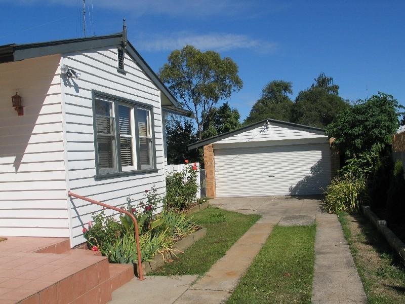 1 Gilmartin Street, Colac VIC 3250