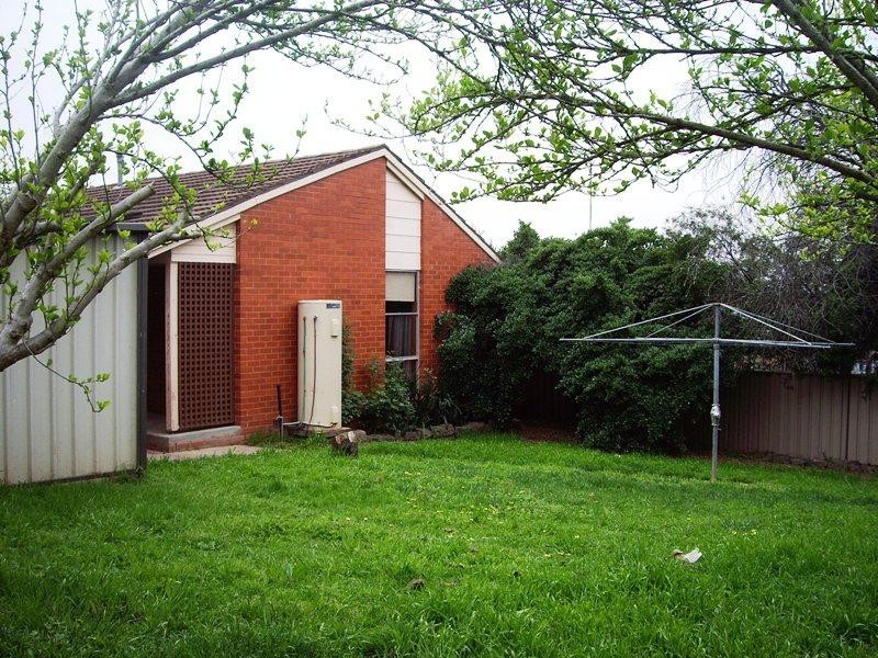 11 Skermer Avenue, Seymour VIC 3660