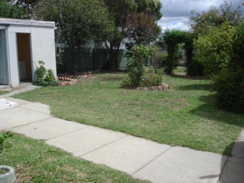 15 Railway Street, Seymour VIC 3660