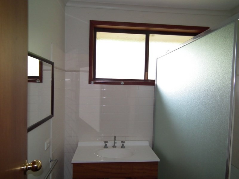 8 Longwood Road, Avenel VIC 3664