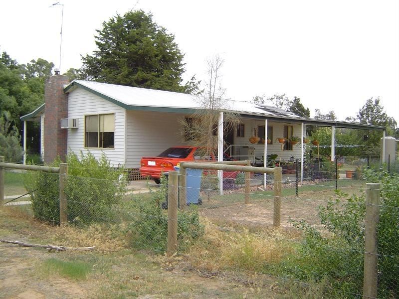 10-12 Wedge Street, Avenel VIC 3664