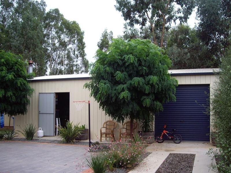 12 Barwon Street, Nagambie VIC 3608