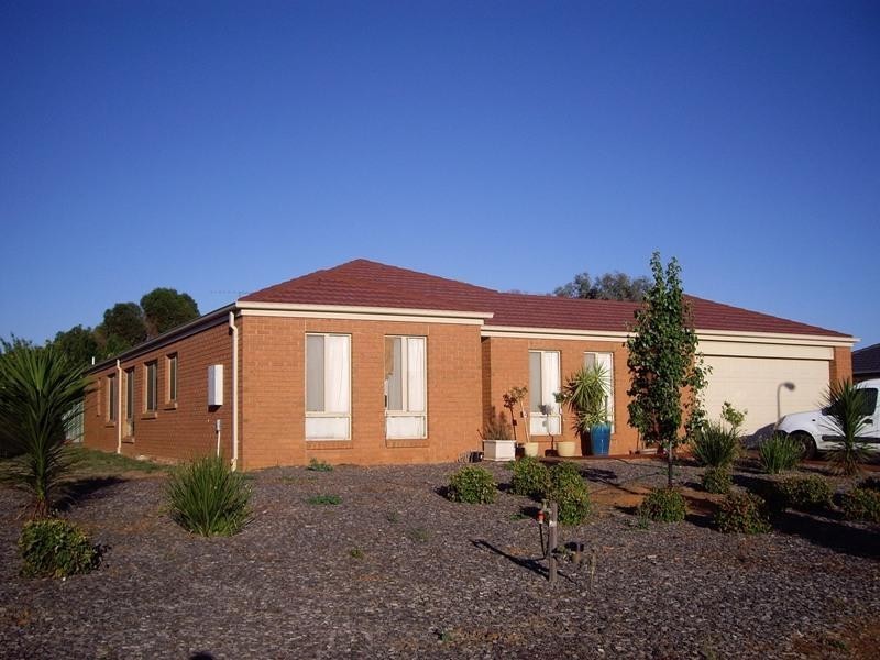 3 Tarquin Place, Nagambie VIC 3608