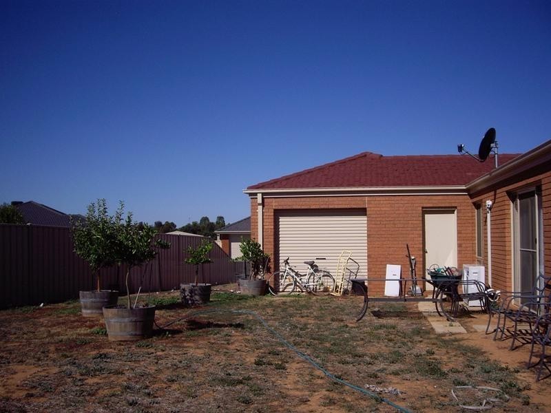 3 Tarquin Place, Nagambie VIC 3608